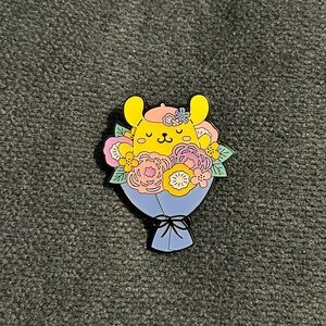 Pompompurin Floral Bouquet Enamel Pin / Sanrio / Hello Kitty & Friends